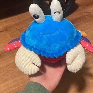 Music crab toy